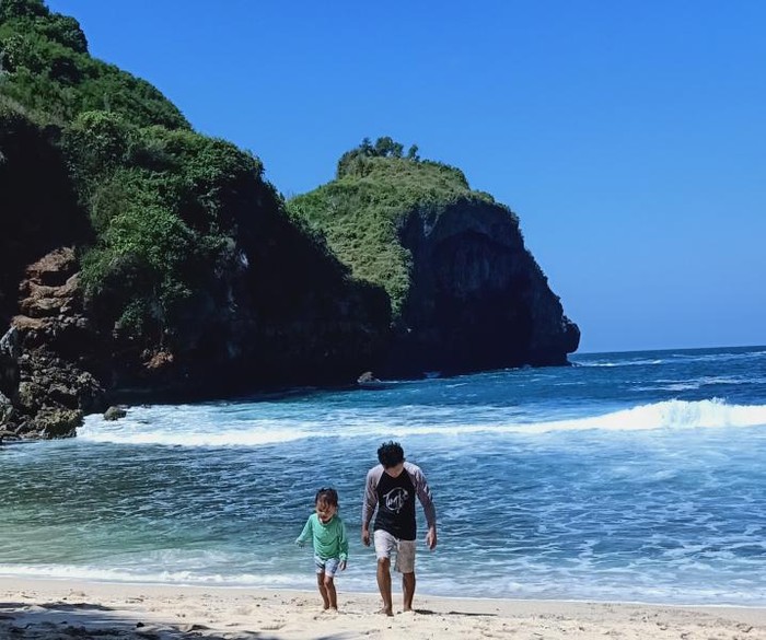 pantai krokoh