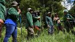 Potret Perempuan Penjaga Hutan Aceh