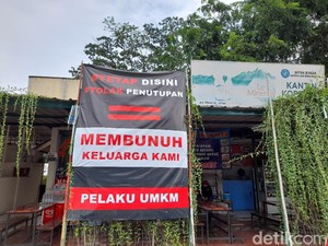 Rest Area Km 50 Tol Japek Ditutup, Spanduk Penolakan Terpasang