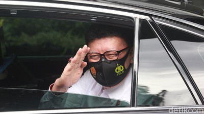 Potret Menteri PANRB Usai Hadiri Perjanjian Laporan Korupsi