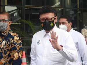 Cerita MenPAN-RB: Orang Terdekat Positif Corona hingga Swab 1 Pekan 6 Kali