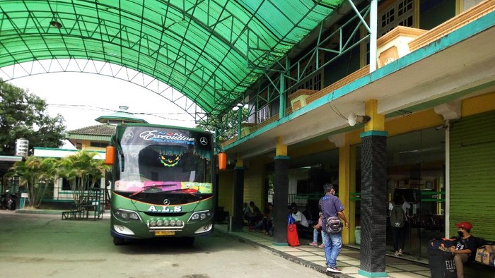 Suasana di loket bus ALS Medan (Datuk Haris-detikcom)