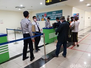 Tak Ada Penumpukan, Pemberkasan Rapid Test di Terminal Pulogebang Cuma 5 Menit