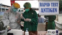 Menurut keterangan petugas, Rapid Antigen tersebut mulai diwajibkan untuk supir bus tetapi untuk penumpang masih bisa pake Rapid Antibodi.   