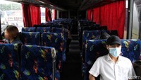 Terpantau hari ini Terminal Tanjung Priok masih sepi dari penumpang.  