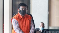 Ardian merupakan salah satu tersangka yang terjaring operasi tangkap tangan awal Desember lalu.