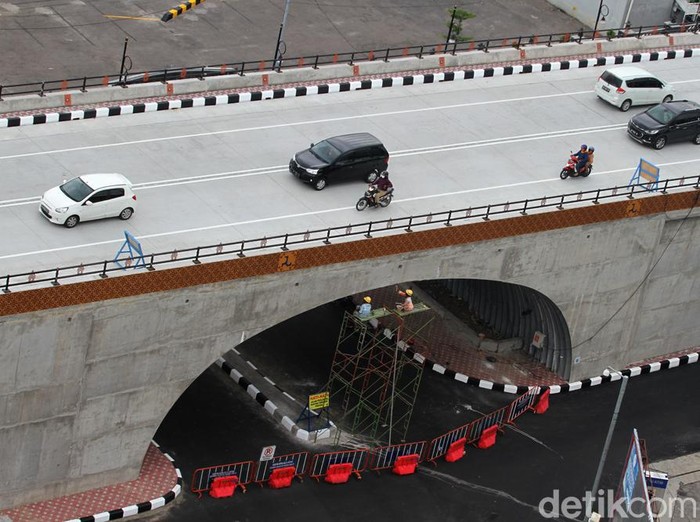Uji coba flyover Purwosari, Solo, Senin (21/12/2020).