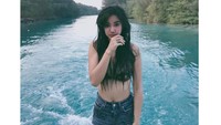 Kini Yumi Kwandy membantu Chika Kinsky dalam mengurus anak hasil pernikahannya yang kandar beberapa tahun lalu. (Foto: dok. Instagram @chikakinsky19) 