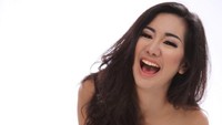 Chika Kinsky menyebut dirinya tidak sembarangan dalam memilih pujaan hati. Akan tetapi kini Yumi Kwandy sudah memikat hatinya. (Foto: dok. Instagram @chikakinsky19) 