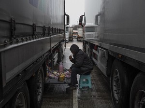 Pencuri dan Penadah 4 Ban Truk Trailer di Jakut Ditangkap, 1 Orang Diburu