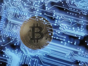 Harga Bitcoin Sempat Cetak Rekor, Ini Penyebabnya