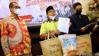 Denny-Difriadi menyebut lawannya yang juga calon petahana Pilgub Kalsel, Sahbirin-Muhidin, melakukan kecurangan dalam pilkada lalu.