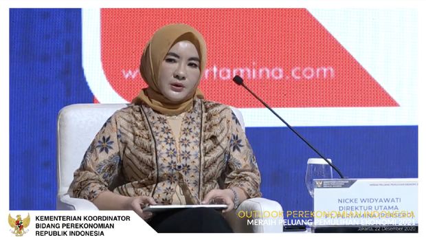 Direktur Utama Pertamina, Nicke Widyawati dalam acara Outlook Perekonomian Indonesia 2021. (Tangkapan Layar Youtube PerekonomianRI)
