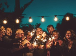 Ini yang Perlu Kamu Lakukan Sebelum Malam Tahun Baru Berdasarkan Zodiak