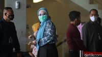 Selain Iis, KPK memanggil saksi lainnya, yakni Plt Dirjen Perikanan Tangkap Kementerian Kelautan dan Perikanan Muhammad Zaini Hanafi, advokat H Djasman Malik, dan Finance PT PLI Kasman. Mereka juga dipanggil sebagai saksi untuk tersangka Edhy Prabowo.