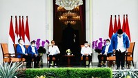 Selanjutnya ada yang lebih mengejutkan lagi yakni Menag Yaqut Cholil Qoumas, yang juga menjadi Menteri Agama termuda.
