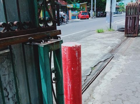 Patok proyek tol di tepi Jalan Klaten - Boyolali