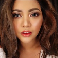 Hingga saat ini Rachel Vennya masih membuat warganet penasaran karena belum memberikan penjelasan apapun mengenai unggahan terbarunya itu. Foto: Dok. Instagram @rachelvennya