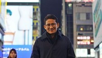 Sandiaga menyebutkan dia sedang menghabiskan malam minggu di Dotonbori Street, Osaka, Jepang. (sandiuno/Instagram)