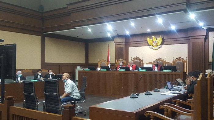 Bashori bersaksi di sidang kasus suap dan gratifikasi eks Sekretaris MA Nurhadi, di Pengadilan Tipikor Jakarta, Rabu (23/12/2020).