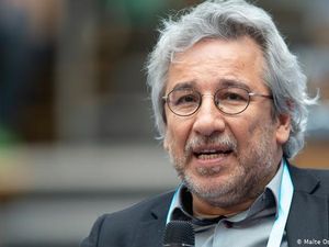 Jurnalis Terkemuka Turki Divonis 27 Tahun Penjara terkait Terorisme