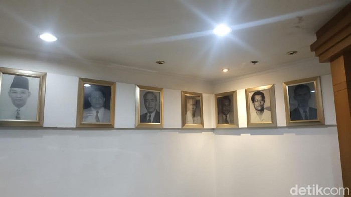 Disebut-sebut Menkes Non Medis Pertama RI, Siapakah Mananti Sitompul?