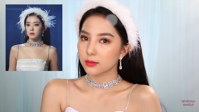 Ingin mengikuti penampilan cantik Irene Red Velvet di video klip Psycho? Kamu bisa menonton tutorial dari Divienna sebagai referensinya. Makeup bernuansa cokelat yang tidak berat ini dapat ditiru untuk para pemula.Foto: Instagram/YouTube Devienna