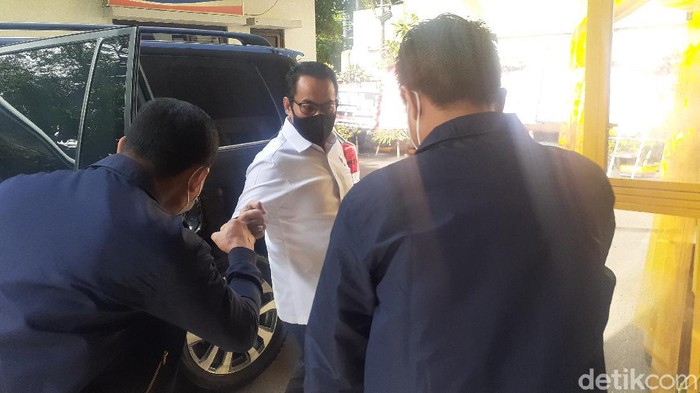 Dirtipidum Bareskrim Polri Brigjen Andi Rian Djajadi tiba di Komnas HAM