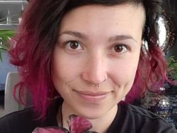 Kocak! Ketika Orang Menyatu dengan Lingkungan Sekitarnya