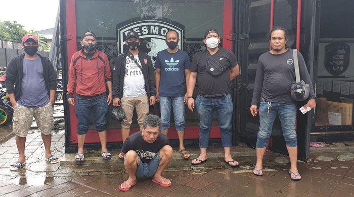 Irwan Hamid (49) ditangkap polisi karena mencuri barang-barang milik istrinya senilai Rp 300 juta (dok. Istimewa).