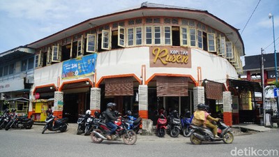 Potret Kedai Kopi Tertua di Singkawang