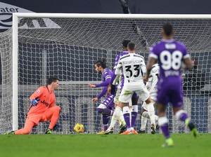 Juventus Vs Fiorentina: Bianconeri Digilas La Viola 0-3