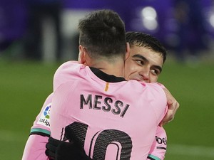 Pedri Calon Penerus Messi
