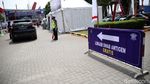 Foto Pemudik Rapid Test Antigen di KM 19 Tol Cikampek