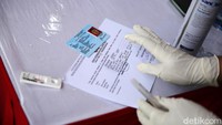 Warga akan mendapatkan surat keterangan hasil rapid test antigen.
