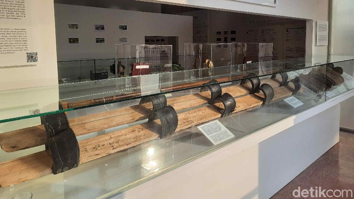 Wali Kota Surabaya sekaligus Mensos Tri Rismaharini akan kembali ke Surabaya dan meresmikan Museum Olahraga di Jalan Indragiri besok, Kamis (24/12).