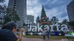 Pohon Natal Raksasa Hiasi Thamrin 10