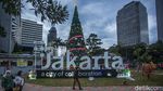 Pohon Natal Raksasa Hiasi Thamrin 10
