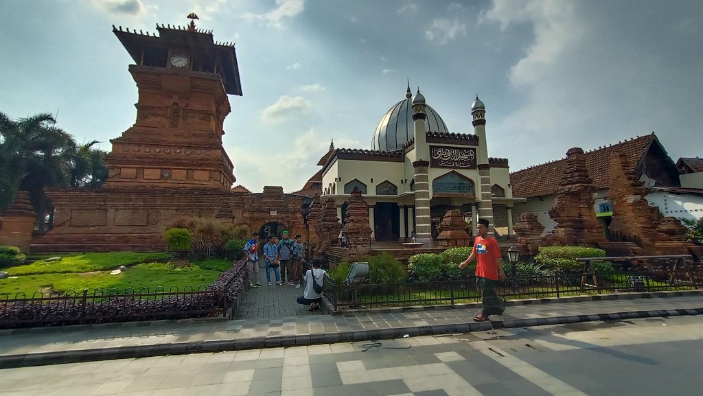 Wisata reiligi Sunan Kudus