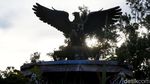 Duh, Tugu Kedaulatan NKRI di Badau Ini Tak Terawat