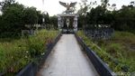 Duh, Tugu Kedaulatan NKRI di Badau Ini Tak Terawat