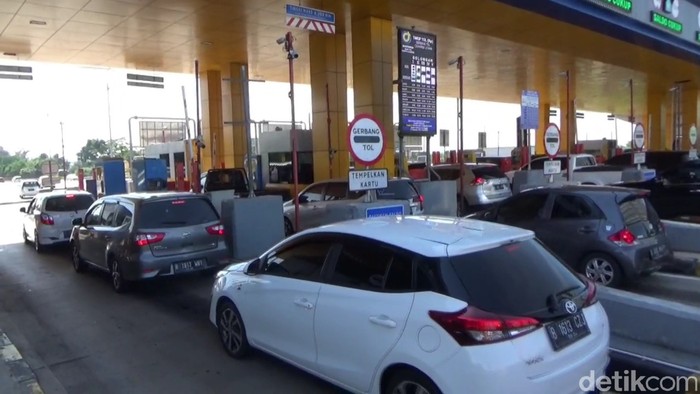 Gerbang Tol Cikampek Utama