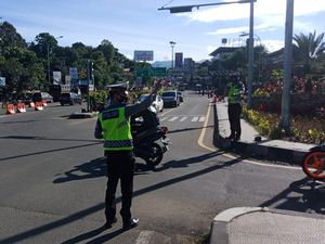 Video Lalu Lintas di Puncak Bogor Masih Landai Saat Libur Natal