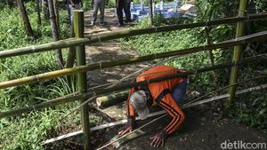 Kalah Pilkades, Akses Jalan ke TPU di Ciamis Ini Ditutup