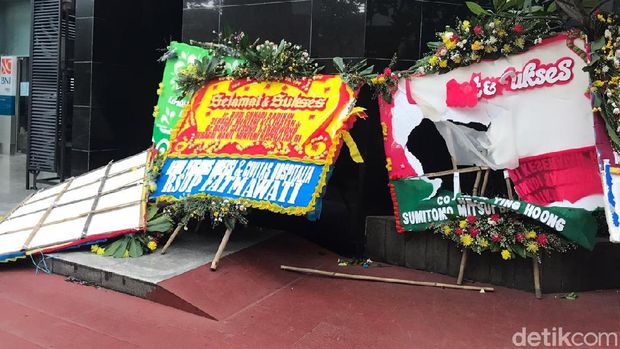 Karangan bunga di Kemenkes Karangan bunga di Kemenkes