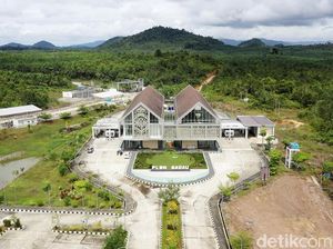 Menengok Wajah Terdepan Indonesia di PLBN Nanga Badau