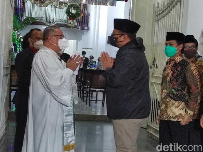 Menteri Agama (Menag) Yaqut Cholil Quomas di GPIB Immanuel atau Gereja Blenduk, Kota Semarang, Kamis (24/12/2020).