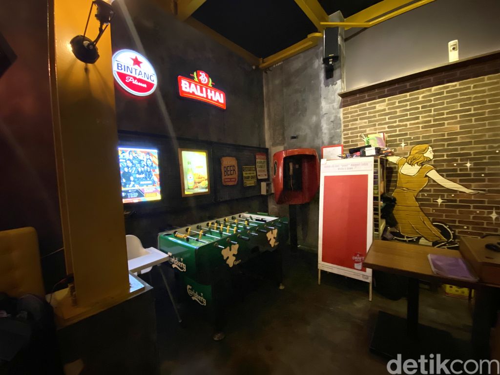 Mr. K Cafe: Makan Enak Bonus Panorama Kota Atas Semarang yang Keren