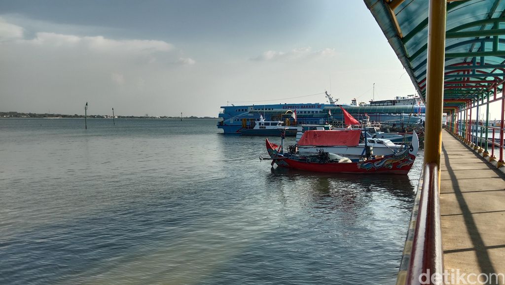 Pelabuhan Penyeberangan Jepara ke Karimunjawa