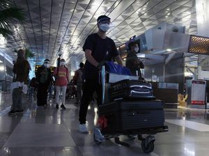 40 Ribuan Penumpang Melintas Via Bandara Soetta di Hari Terakhir Libur Imlek